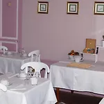 Au Chateau Blanc Szálloda Saint-Aubin-lès-Elbeuf